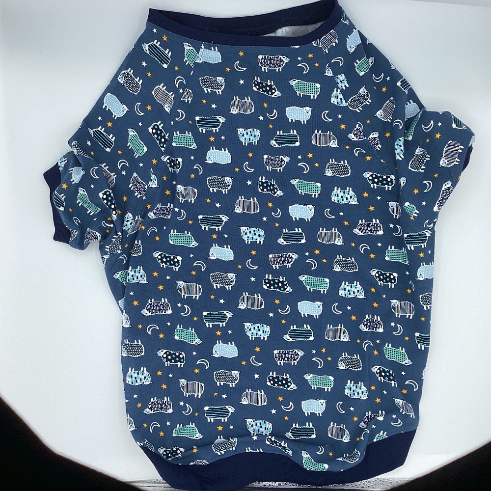 Lands End Dog Knit Sleep Shirt. Size Medium - New
